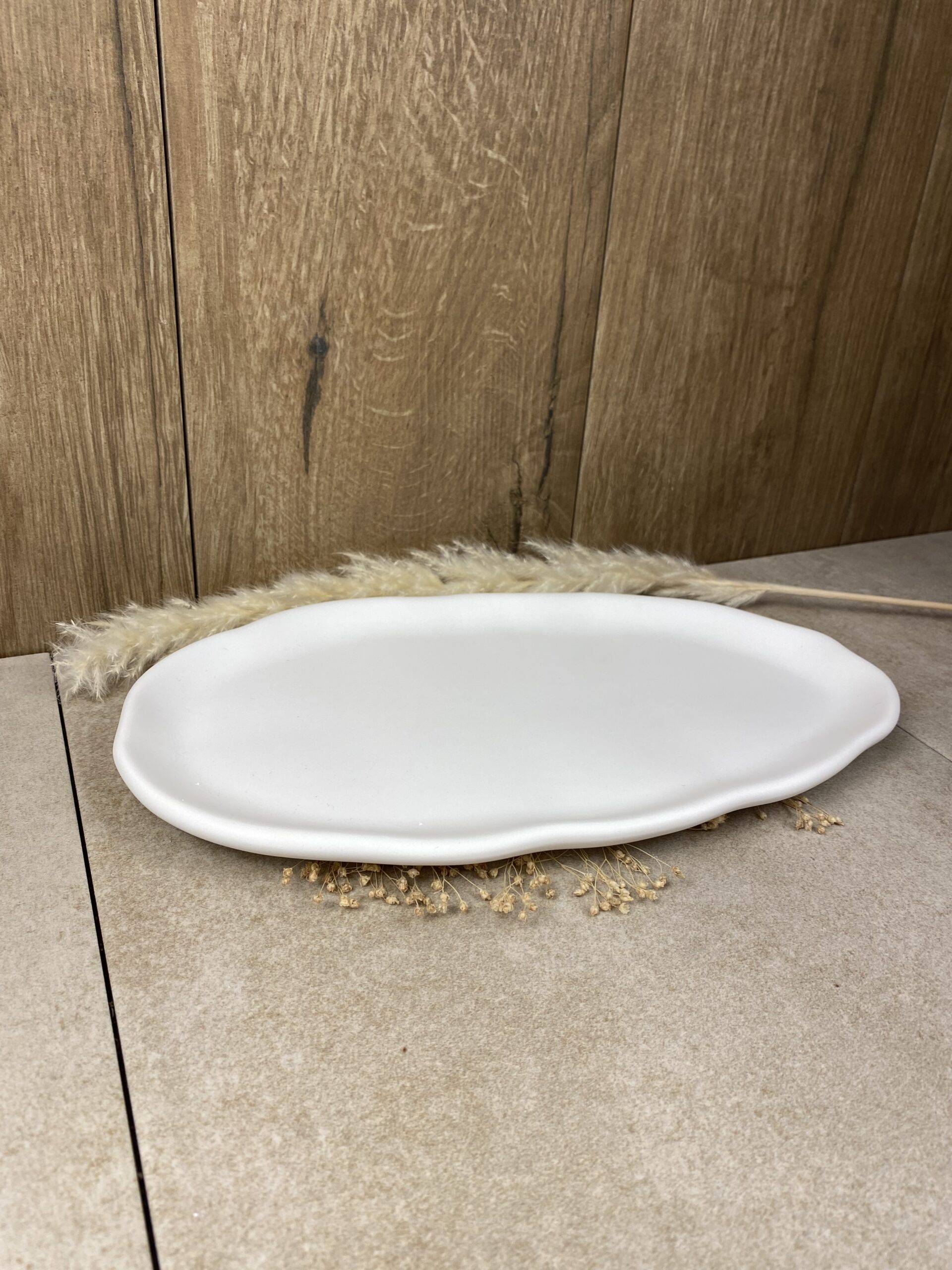 tablett in organischer form tablett in organischer form